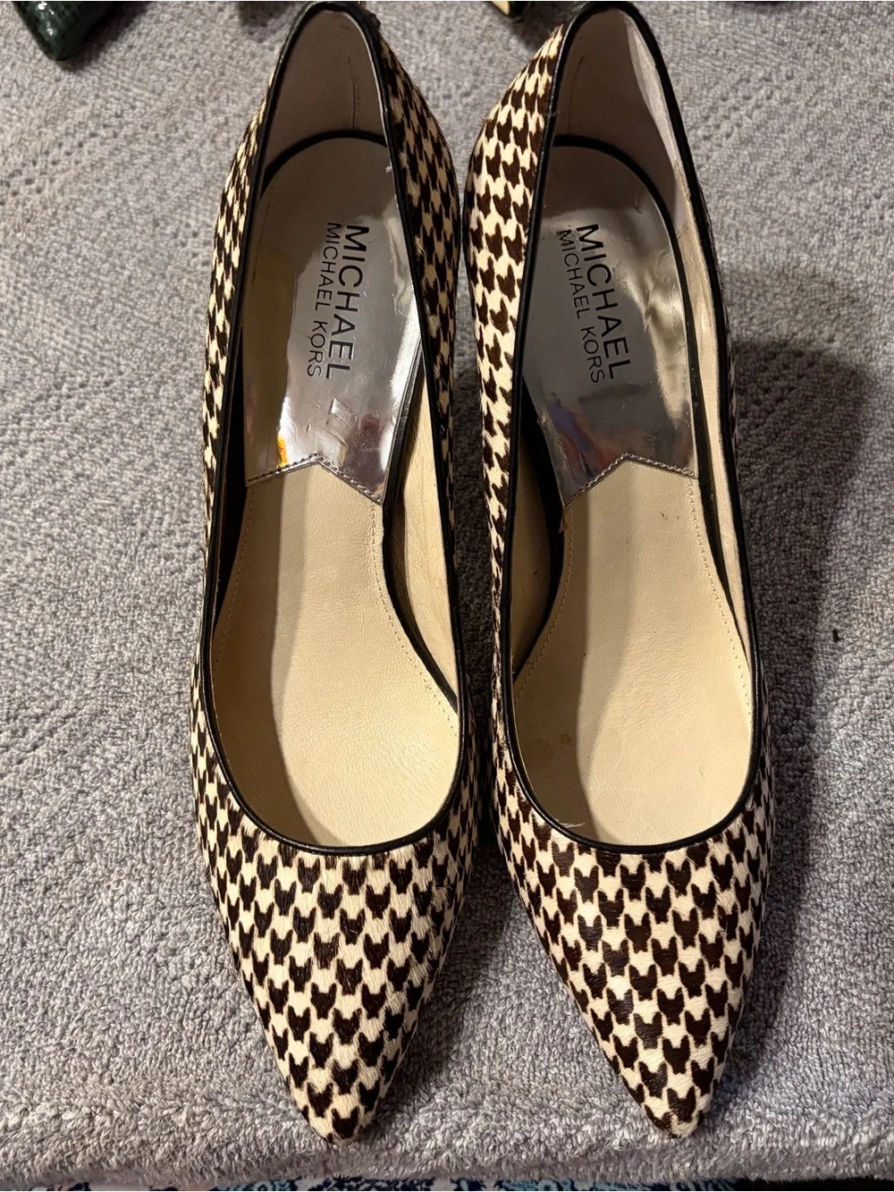 Michael Kors Black and Cream Houndstooth Pointed Toe Pumps